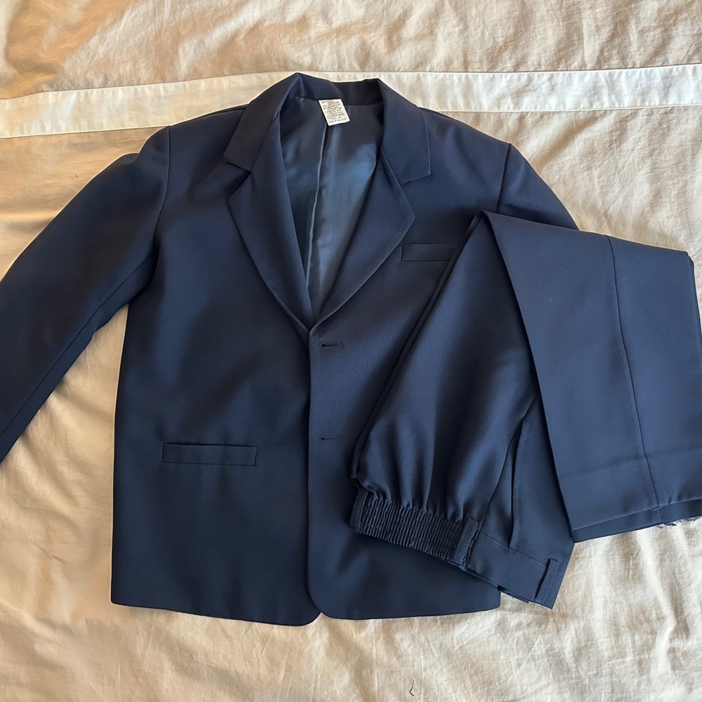 Boy’s 2-Piece Suit. Navy Blue. Size 10.